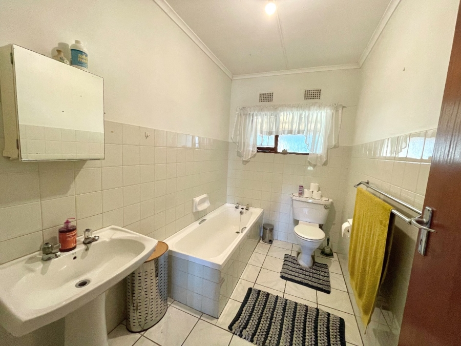 3 Bedroom Property for Sale in Dorchester Heights Eastern Cape